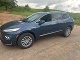 Used 2023 Buick Enclave Essence image 4