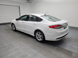 Used 2018 Ford Fusion SE image 3