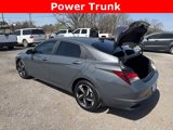 Used 2023 Hyundai Elantra SEL w/ Convenience Package image 4