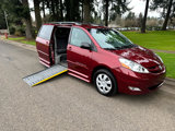 Used 2006 Toyota Sienna XLE image 2