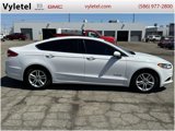 Used 2018 Ford Fusion SE image 2