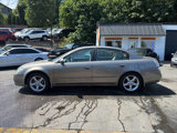 Used 2005 Nissan Altima 3.5 SE image 2