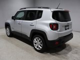 Used 2017 Jeep Renegade Latitude image 4