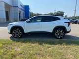 New 2025 Chevrolet Trax RS w/ Sunroof Package image 4