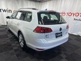 Used 2016 Volkswagen Golf SE image 6