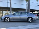 Used 2022 Nissan Altima 2.5 SV image 4