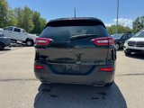 Certified 2016 Jeep Cherokee Latitude w/ Comfort/Convenience Group image 4