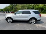 Used 2017 Ford Explorer XLT w/ Equipment Group 202A image 6