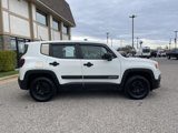 Used 2015 Jeep Renegade Sport image 3