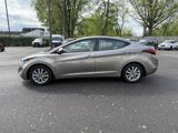 Used 2016 Hyundai Elantra SE w/ Option Group 02 image 4