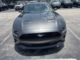 Used 2018 Ford Mustang Coupe image 2