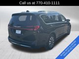 Used 2021 Chrysler Pacifica Touring-L image 5