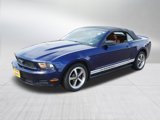 Used 2010 Ford Mustang Convertible image 3