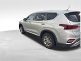 Used 2020 Hyundai Santa Fe SE image 4