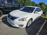 Used 2014 Nissan Altima 2.5 SV w/ Convenience Package image 3