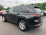 Used 2023 Jeep Grand Cherokee Limited image 3
