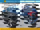 Used 2022 GMC Terrain SLT image 3