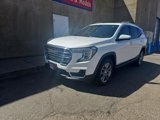 Used 2022 GMC Terrain SLT image 3