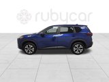 Used 2023 Nissan Rogue SV image 2