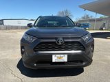 Used 2021 Toyota RAV4 XLE Premium image 3