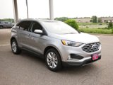 Certified 2024 Ford Edge Titanium image 3