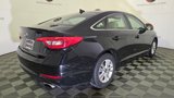 Used 2016 Hyundai Sonata SE w/ Cargo Package image 5