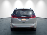 Used 2022 Chrysler Pacifica Touring-L image 5