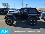 Used 2023 Jeep Wrangler Sport S image 3