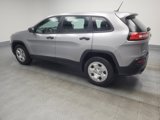 Used 2015 Jeep Cherokee Sport image 3