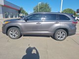 Used 2014 Toyota Highlander Plus image 3