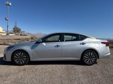 Used 2023 Nissan Altima 2.5 SV image 2