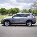 Used 2016 Nissan Rogue SV w/ SV Premium Package image 3