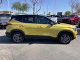 Used 2023 Kia Seltos S w/ Navigation Package image 6