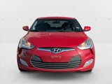 Used 2017 Hyundai Veloster image 2