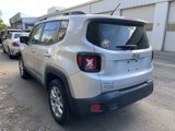 Used 2016 Jeep Renegade Latitude w/ Cold Weather Group image 4