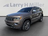 Used 2017 Jeep Grand Cherokee Limited w/ Trailer Tow Group IV image 4