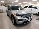 Certified 2022 Ford Explorer Limited w/ Equipment Group 301A image 4