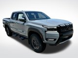 New 2025 Nissan Frontier PRO-4X w/ Pro Convenience Package image 2