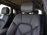 Certified 2024 Porsche Macan image 5