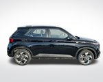New 2025 Hyundai Venue SEL image 5