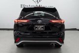 Used 2021 Toyota Highlander XLE image 4