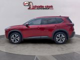 Used 2023 Nissan Rogue SV image 2