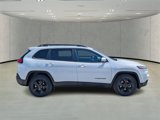 Used 2018 Jeep Cherokee Limited w/ Technology Group image 3