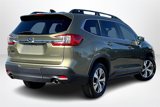 Used 2023 Subaru Ascent Premium image 5