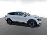 Used 2024 Kia Sportage LX image 2