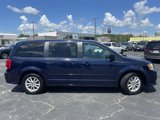 Used 2015 Dodge Grand Caravan SXT w/ UConnect Hands-Free Group image 2
