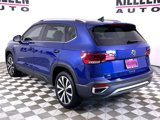 New 2024 Volkswagen Taos SE image 5