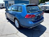 Used 2017 Volkswagen Golf Alltrack SE image 4