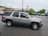 Used 2009 GMC Yukon SLT w/ Preferred Package image 2