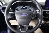 Used 2022 Ford Escape SE image 3